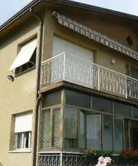 Villa di 7 locali in Vendita