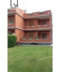 Anzio Lavinio-  Villa in bif.  6 locali € 230.000 T601 - 9