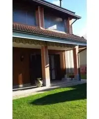 Vendita Villa in Via Alessandria