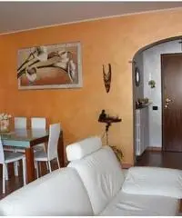 appartamento Sotto il Monte mq 77 Euro 140.000 - 5