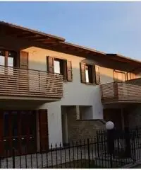 villa a schiera Vicino scuole mq 200 Euro 299.000 - 2