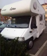 Miller Winnipeg 2300 Jtd anno 2007 km 14500 in vendita a Piacenza - 2