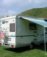 Camper Mansardato Mc Louis 430