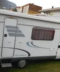 HYMER CC544 immatricolata 2005 colore bianco