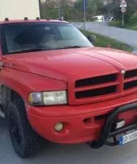 DODGE RAM 1500 gpl camper