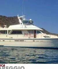 HATTERAS 67 COCKPIT MOTORYACHT - 2