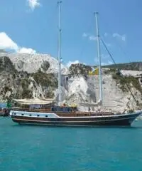 Noleggio caicco alle Eolie 10% di sconto Media Ship Charter - 2