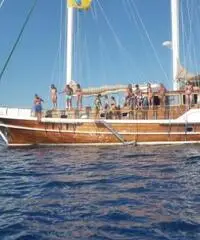 Noleggio caicco alle Eolie 10% di sconto Media Ship Charter - 3