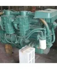 2 motori Volvo Penta v6 td Euro 15.000 - 3