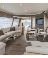 FERRETTI 690 - 4