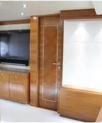 Majesty Yachts 105 - 9