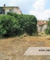 Avezzano -  Villa 8 locali € 85.000 T715 - 2