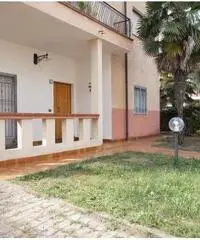 rif: 440 - Cervia, appartamento cinque locali con giardino privato - 3