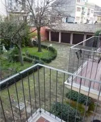 Centro città: Vendita Trilocale in Via Mammolabella - 7