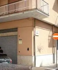 Magazzino a Gioia del Colle in provincia di Bari - 2