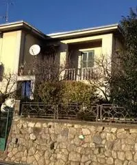 Casa indipendente in Vendita di 120mq