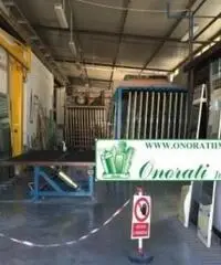 Bagni Di Tivoli: Vendita Capannone in Via del Barco - 2