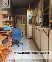 Tor Lupara -  Magazzino 4 locali € 650 MA402 - 2