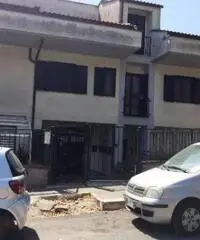 Vendita Magazzino in Via Principe di Napoli - 2