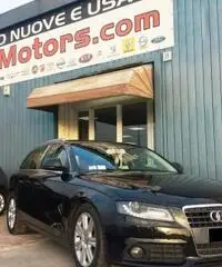 Audi A4 Avant 2.0TDI Advanced XENON NAVI PDC FATTURE TAGLI