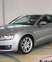 AUDI A5 3.0 TDI AMBITION QUATTRO S-TRONIC 240 CV Cambio automatico + Pad al volante + Navigatore + P - 4