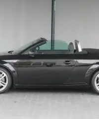 AUDI TT Coupé 2.0 TDI ultra S line rif. 7194570 - 2