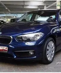 BMW 116 BMW 116d 5 porte NAVI SHZ PDC MANI