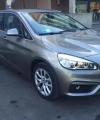 BMW 218d Active Tourer Advantage - 3