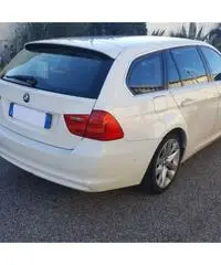 BMW 318d 143CV Touring Eletta - 5