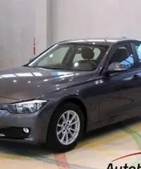 BMW 318 D STEPTRONIC