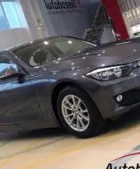 BMW 318 D STEPTRONIC - 6