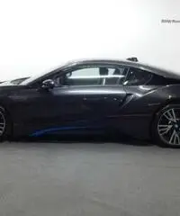 BMW i8 i8 rif. 6576853 - 8