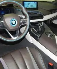 BMW i8 i8 rif. 6576853 - 10