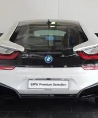 BMW i8 i8 rif. 6524709 - 3