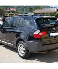 BMW X3 2.0d Futura - 4