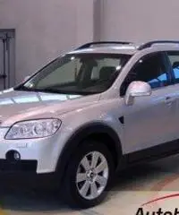 CHEVROLET CAPTIVA 2.0 VCDI LTX 7 POSTI 4X4 AUTOMATICA