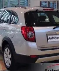 CHEVROLET CAPTIVA 2.0 VCDI LTX 7 POSTI 4X4 AUTOMATICA - 10