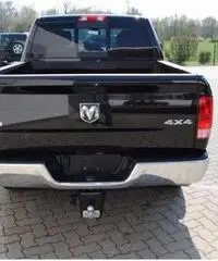 Dodge RAM Dodge RAM SLT Crew Cab sensore pioggia, GPS, USB - 6