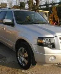 Suv americano Ford Expedition Limited 4WD