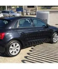 Audi A1 Sportback 1.6 TDI Ambition - 2