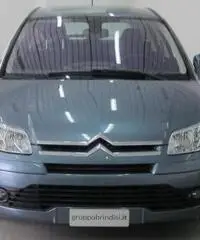 Citroen C4 1.6 HDI 110cv FAP Elegance - 2