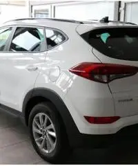 HYUNDAI Tucson 1.7 CRDi NAVI CAMERA TETTO LED rif. 7010747 - 6