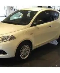 Lancia Ypsilon 1.2 69 CV 5 porte Silver - 3