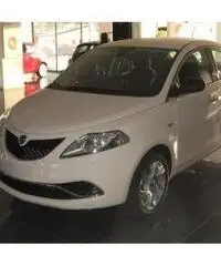 Lancia Ypsilon 1.2 69 CV 5 porte Gold - 4