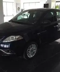 Lancia Ypsilon 1.3 MJT 95 CV 5p. S&S Silver - 8