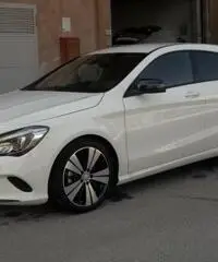 MERCEDES-BENZ CLA 200 d S.W. Automatic Sport rif. 6798580 - 2