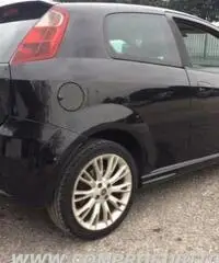 FIAT Grande Punto 1.9 MJT 130 CV 3 porte Sport rif. 7194606 - 4