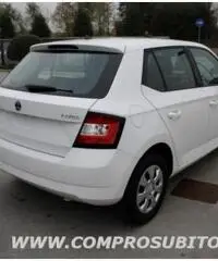 SKODA Fabia 1.0 MPI 60 CV Active rif. 7192890 - 7