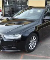 Audi A4 Avant 2.0 Tdi 143cv Multitronic con NAVI - 3