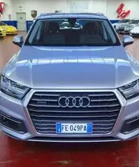 AUDI Q7 e-tron 3.0 TDI quattro tiptronic Busi rif. 6976518